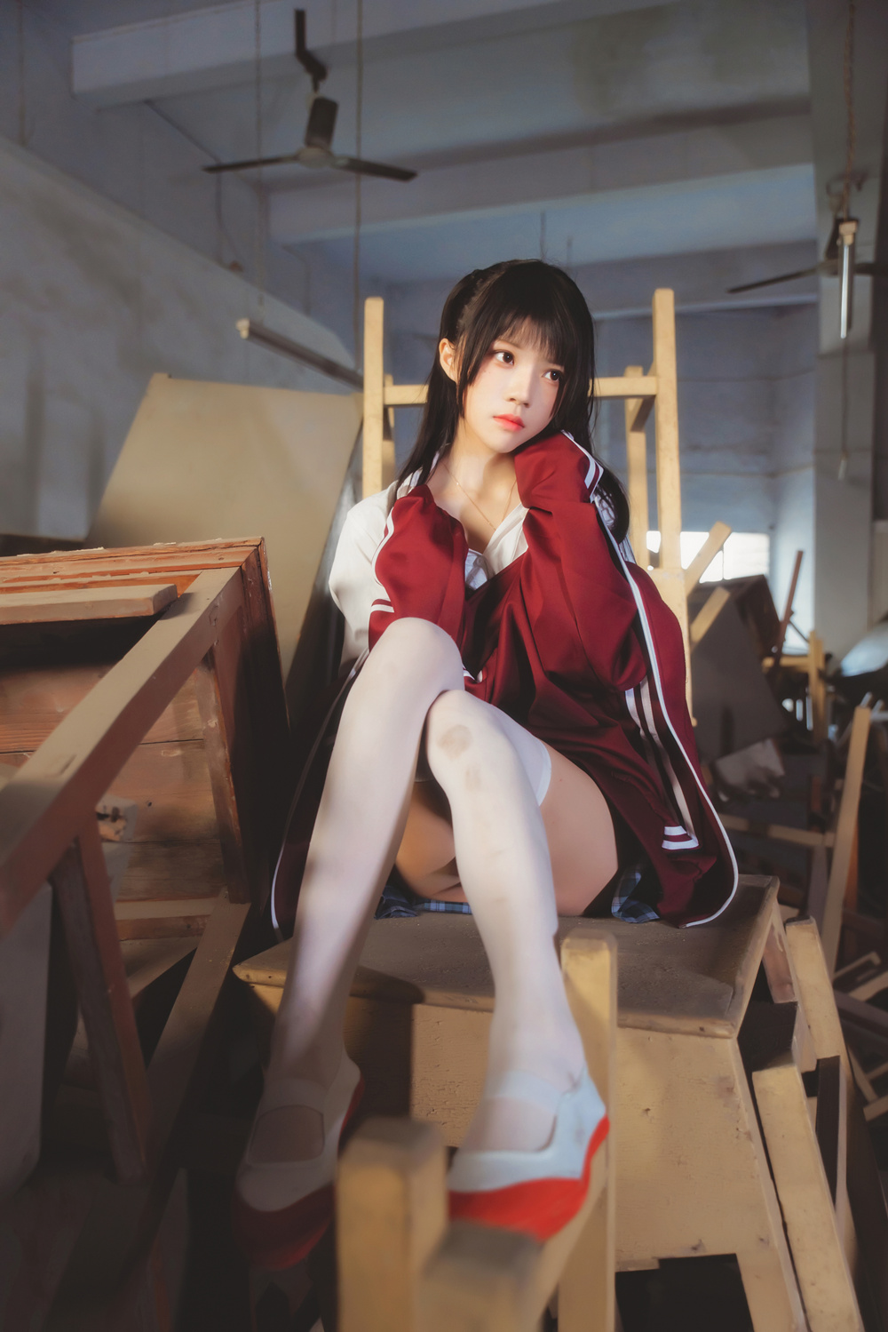 图片[1]-桜桃喵 VOL.064 [38P] 废弃教室-微密空间-全网最全抖音网红铁粉空间写真